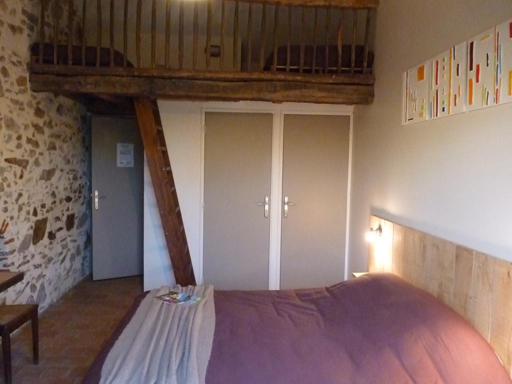 Chambres D'Hotes Le Chateau Rouge Saint-Germain-sur-Moine Zewnętrze zdjęcie