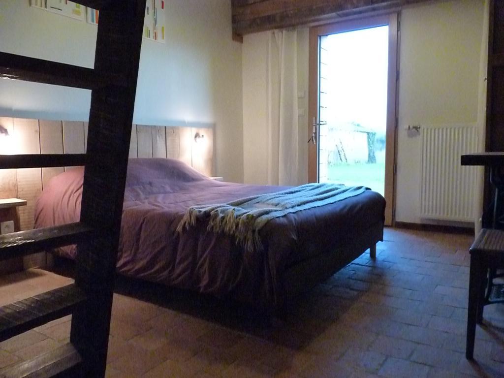 Chambres D'Hotes Le Chateau Rouge Saint-Germain-sur-Moine Zewnętrze zdjęcie