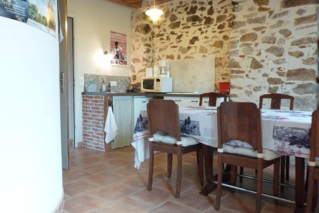 Chambres D'Hotes Le Chateau Rouge Saint-Germain-sur-Moine Zewnętrze zdjęcie